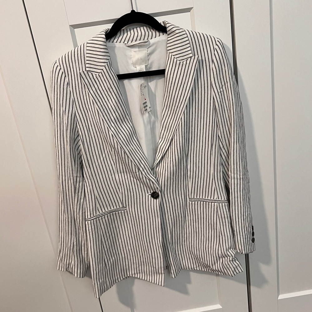 H&M lightweight blazer